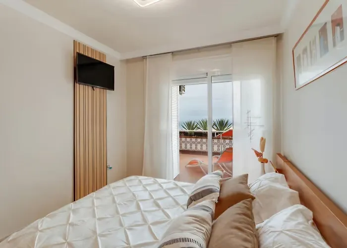 The Sunset * Адехе