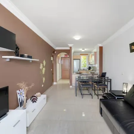 The Sunset Апартаменти Адехе